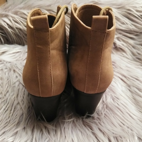 Soft leather tan ankle boots size 6 - Picture 4 of 5